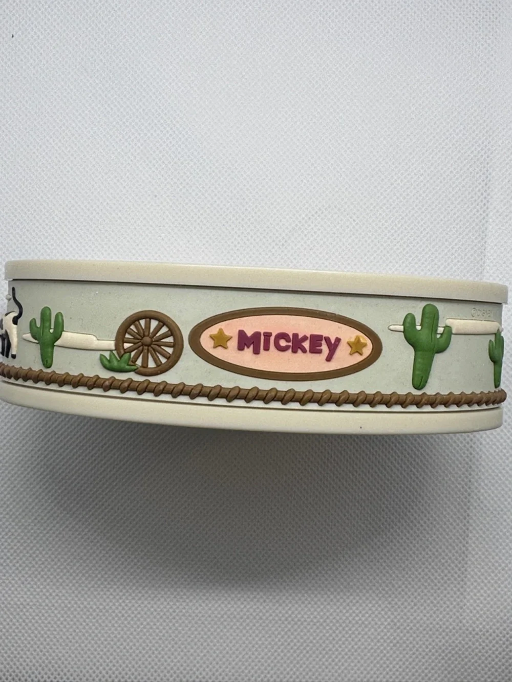 Mickey Mouse Retro Western Bath Set - Creamer Soap , Toothbrush, Drink Dishes